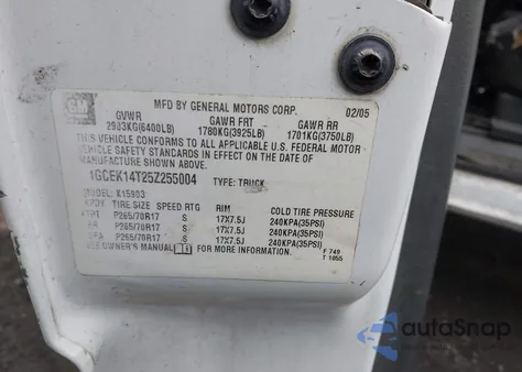 2005 Chevrolet Silverado 1500 Work Truck z USA, uszkodzony, nr VIN 1GCEK14T25Z255004